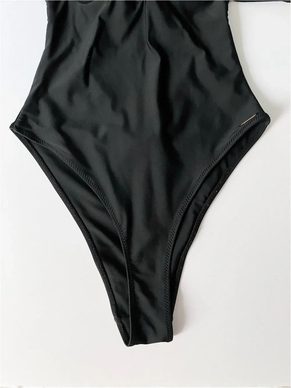 White Fox Black High-Cut One-Piece Swimsuit w/Adjustable Tie Straps Women’s SM